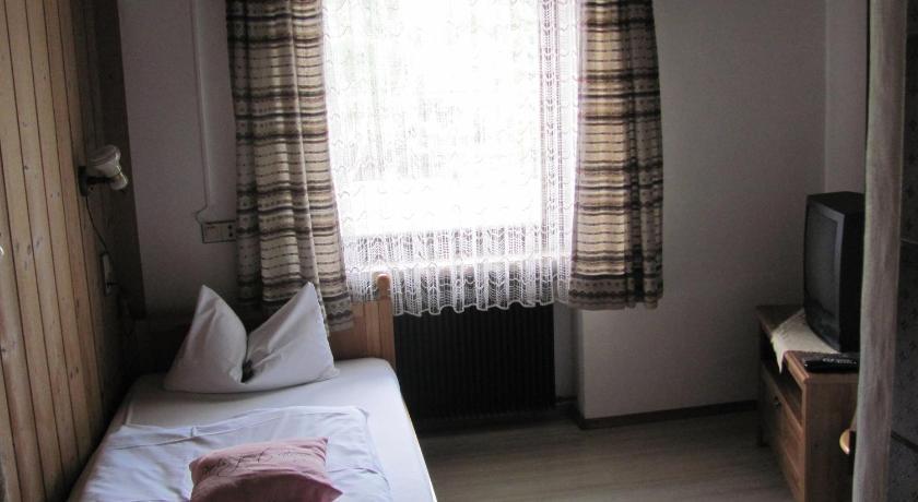 Hotel Negele Hohenfurch Pokoj fotografie