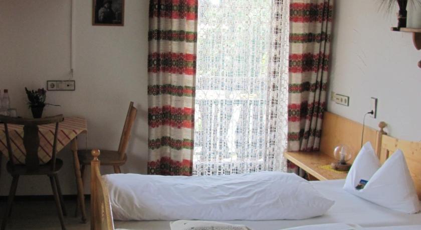 Hotel Negele Hohenfurch Pokoj fotografie